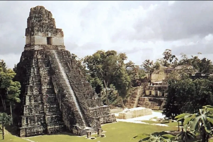 Tikal National Park 2-Day Tour