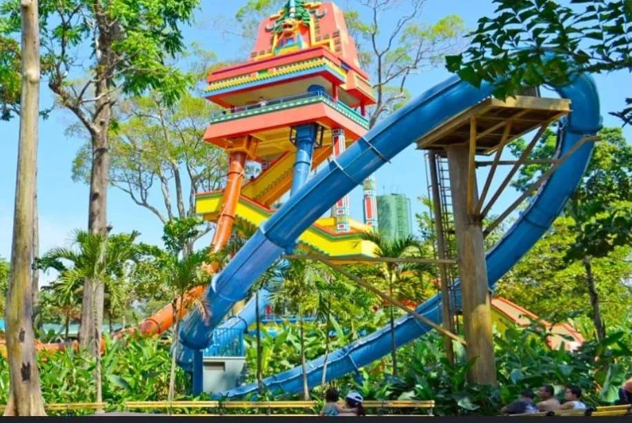 IRTRA Xetulul & Xocomil Family Escape