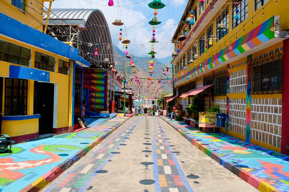 Antigua Walking Tour