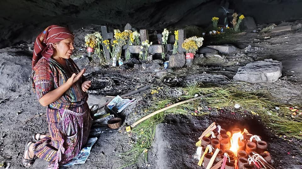 Iximché Mayan Ceremony Tour